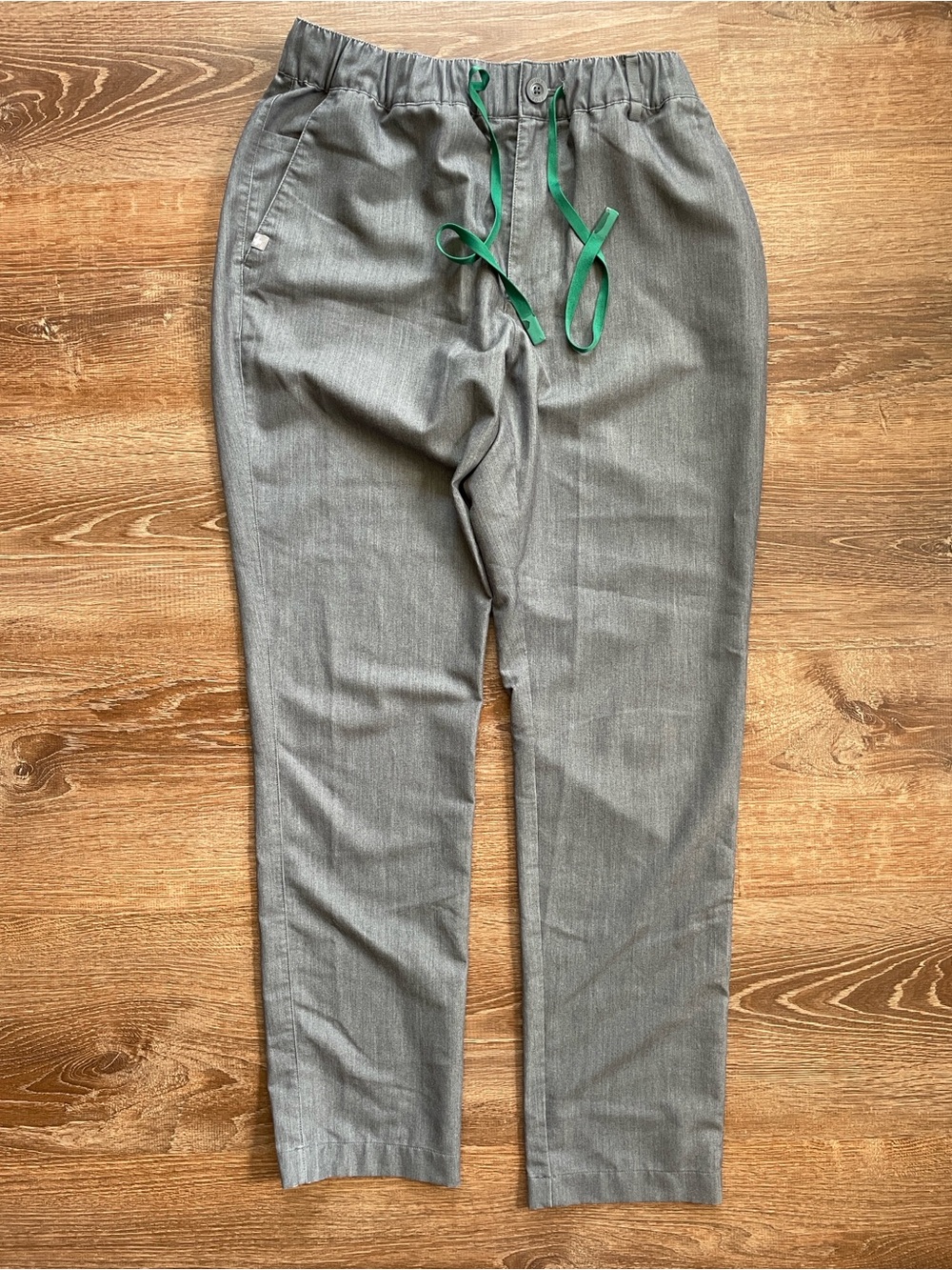 Figs Technical Collection Nazca Slim Pants Scrubs Graphite Gray Medium M21SW2004